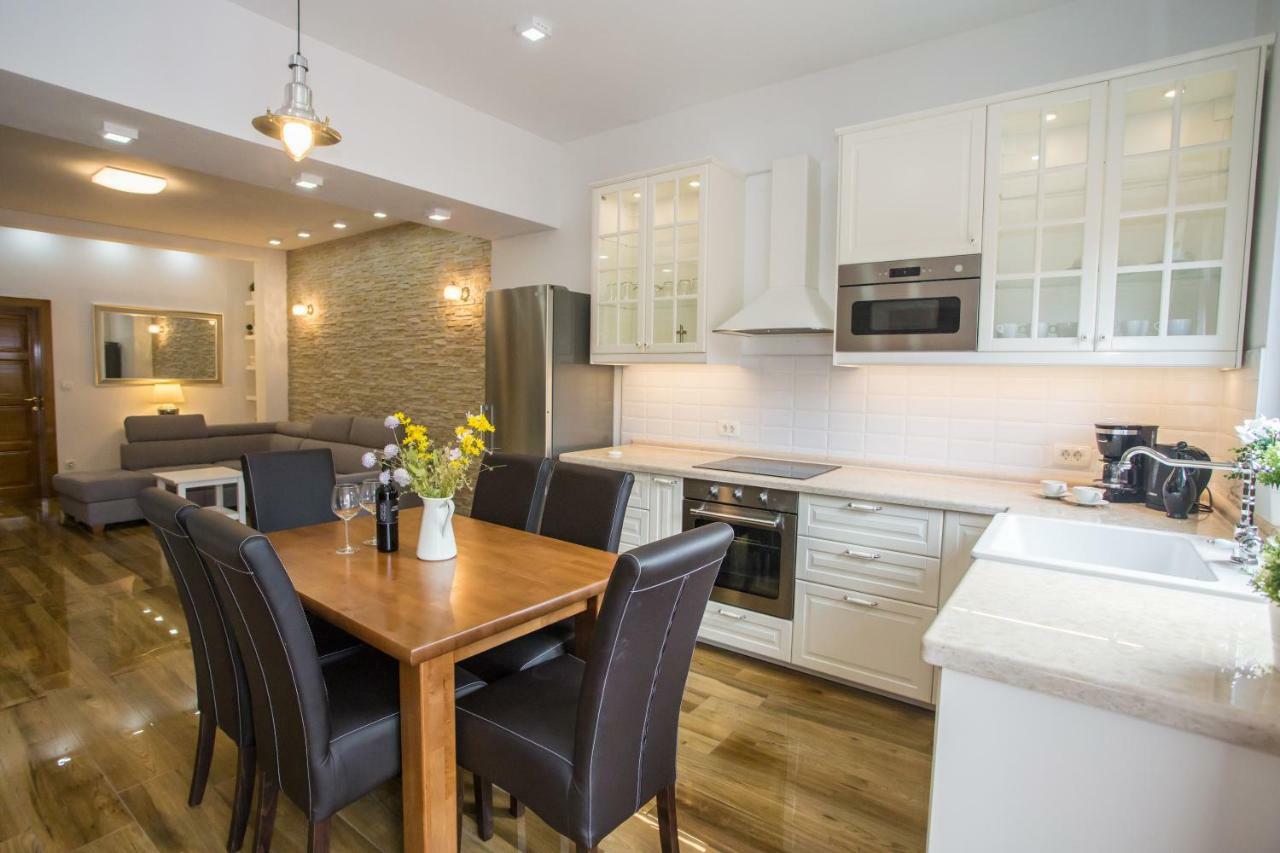 Exclusive Apartment Magnolia Porec Esterno foto