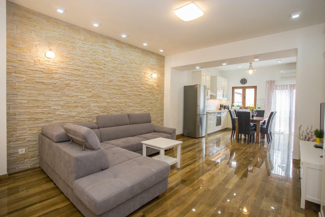 Exclusive Apartment Magnolia Porec Esterno foto