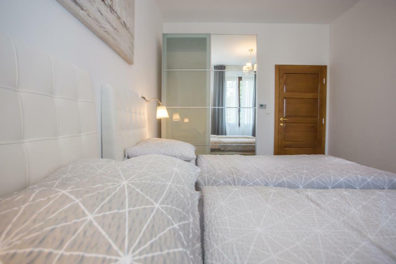 Exclusive Apartment Magnolia Porec Esterno foto